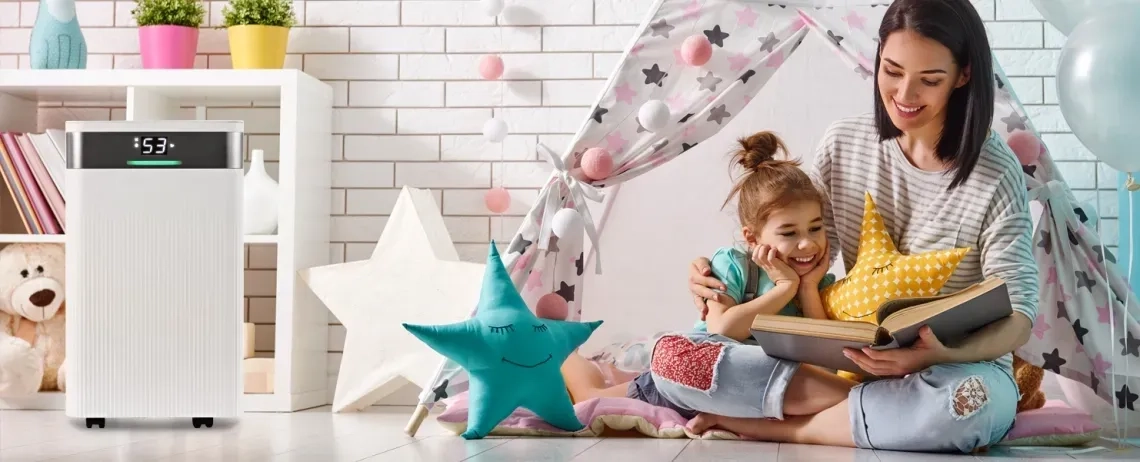 Compact and stylish MYCOND Tibo Eco 12 dehumidifier in a childrens room, offering reliable moisture removal and Wi-Fi control.